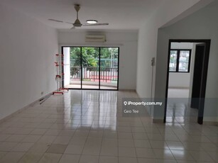 Newly painted 3 bedrooms in Jalan Kuching