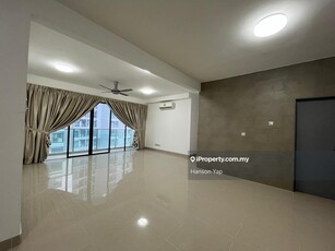 Partly furnish 3b2r, move in anytime, near mrt, supermarket, eon mall
