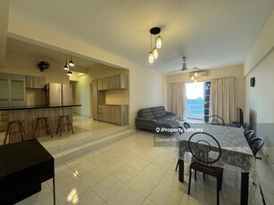 Prime Location in Central PJ with Big Spacious Layout! Walk to LRT