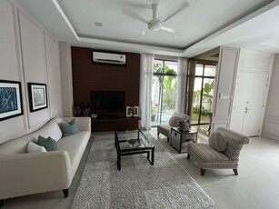 Saujana Glenmarie, Freehold exclusive zero lot villa, gated and guarded community, serene neighbourhood with lush greeneries, excellent location
