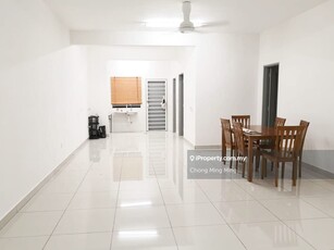 Seremban 2 heights (double storey for rent)