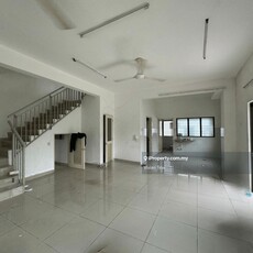 Setia Utama 2, 3sty Terrace Coner For Rent