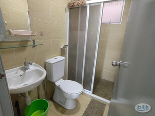 Single Room for Rent 10 minutes Walking Distances from MRT Kuchai!!!