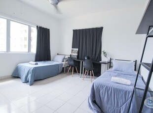 Prefer Male! Twin Single Bed Room For Rent near Sunway Pyramid, BRT Mentari