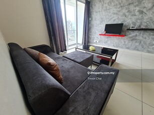 Top Floor Fully Furnished near MRT