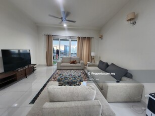 Well kept and tastefully done fully furnished high floor nice view