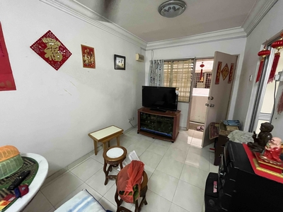 Desa satu apartment, renovated, kepong freehold