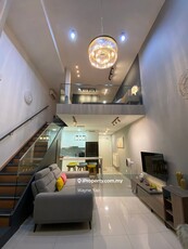 Cozy Style Well Decorated!! Walking Distance Covered Walk Way to MRT!!