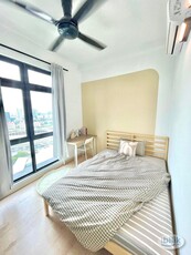 FEMALE only Middle Room at Parkhill Residence, Bukit Jalil