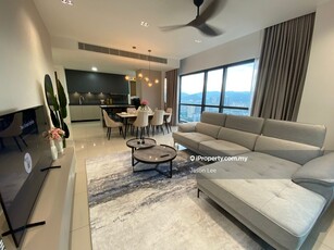 Freehold Luxury Residences in KLCC Embassy area