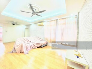 Fully Furnished 3 Bedrooms Elaeis Condominium Bukit Jelutong Shah Alam