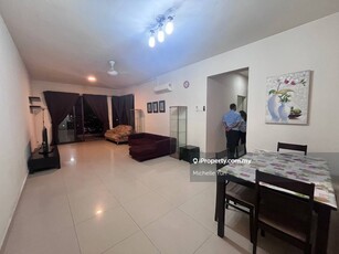 Fully furnished,4rooms,2baths,2carparks,vacant ready now,facing pool