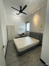 Middle Room at D'Sands Residence, Old Klang Road, near KTM Petaling, Midvalley