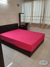 Npark Furnished Aircond Master room included utilities private bathroom FOR FEMALE