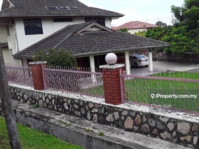 Bungalow in JB town for rent