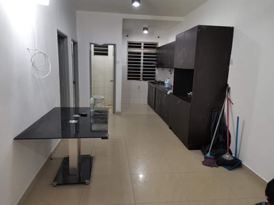 Partly Furnished Bayu Parkville Townhouse Upper Floor Taman Balakong Jaya Ready To Move In