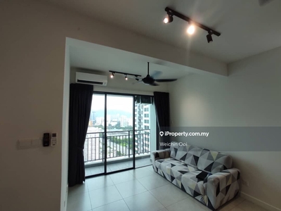 3 Residence High Floor Sea View with Beautiful City Lighting View Unit