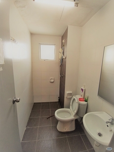 * [Female Only] Fully Furnished Small Room At Casa Residenza Kota Damansara