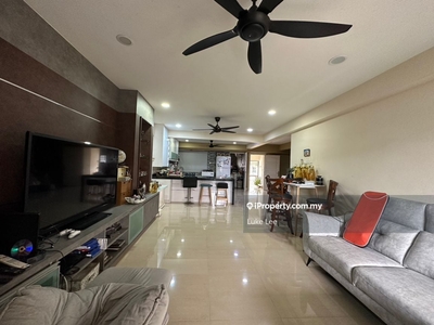 Fully furnished renovated 3 rooms condo for sell beside Lrt usj 21