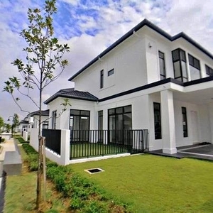 Sepang [Easy Loan Approve] Freehold 2-storey 22x70 NEW Launch