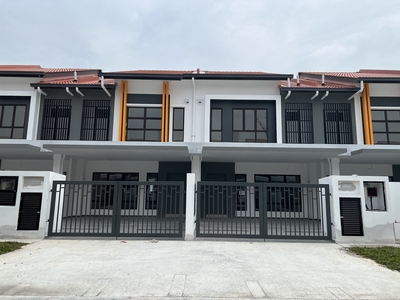 Setia Utama Bywater house for Sale