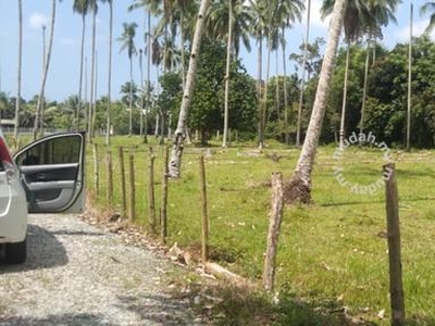 Tanah Kampung Pak Madah Alor Limbat, Marang