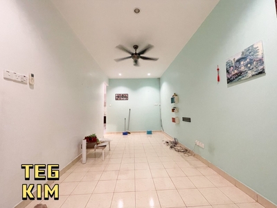 1 Stry Fully Renovated and Extended Unit At Bandar Bukit Raja For Sell
