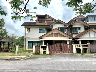 CORNER LOT HUGE Two Storey Semi Detached House Puncak Bangi 1 Bandar Baru Bangi Selangor Near Kajang