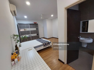 Mutiara Tropicana Townhouse -Master bedroom For Rent -Next to grocery