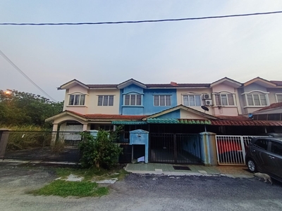 RENOVATED & EXTENDED, NEGOTIABLE Double Storey Terrace House Bandar Tasik Kesuma Semenyih Selangor