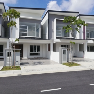 Tropicana Heights, Kajang, Selangor 2 Storey Terrace House For Rent
