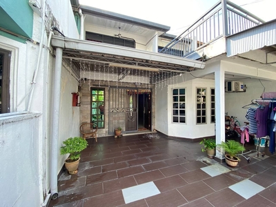 2-Storey Terrace at Taman Sri Andalas,Klang