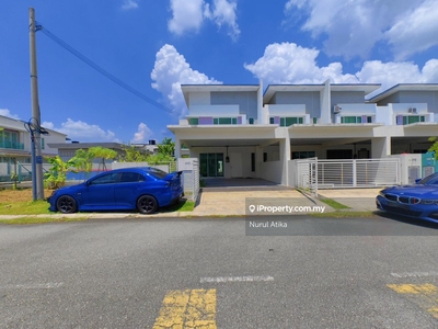 2 Storey Terrace, Hijayu 3a, Bandar Sri Sendayan for Sale