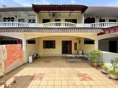 Canning Garden Fully Furnished 2 Storey Terrace