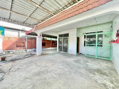 Desa Jaya Jalan Danau Single Storey Endlot 10ft land Kitchen Extended
