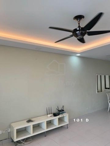 Facing Open Kitchen Extended Bukit Raja 2 Storey 22x75 Gated Guarded