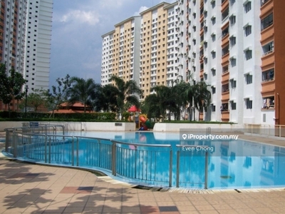 Flora Damansara Apartment, Damansara Perdana