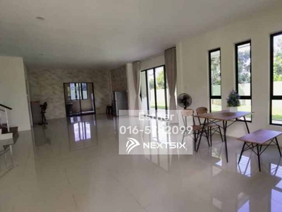 For rent ♦️bt 11 Double storey Semi D house