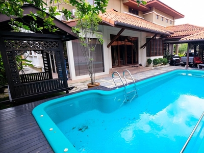 Fully renovated with private pool. Freehold. Laman Ara. Ara Damansara.