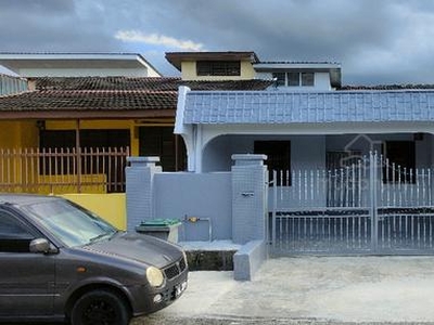 House For Rent Taman Pelangi