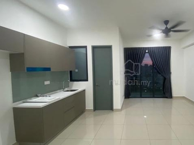 [Kepong Fortune Centra] 2 bedrooms pool and condo view walk to MRT