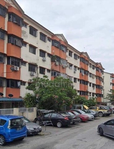 Level 4 Renovated Apartment Taman Sri Manja, Petalng Jaya