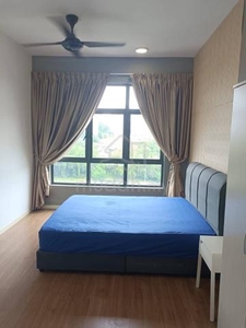 master room available at bukit jalil casa gree near lrt muhibbah