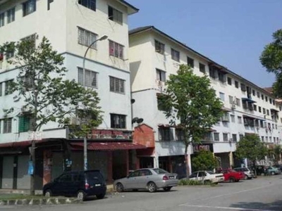 Putra Raya Apartment Equine park 100% loan walk to MRT
