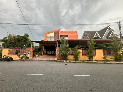Rumah Sesebuah 2 tingkat , Lorong Pipit, Alor Setar, Kedah