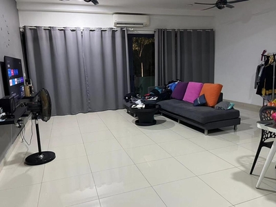Skyvilla d island residence condo for rent fully furnished near epic residence condo taman tasik puchong