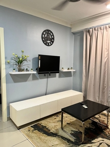 Soltice Studio Cyberjaya , 1 room 1bathroom, fully furnish nice and comfortable unit