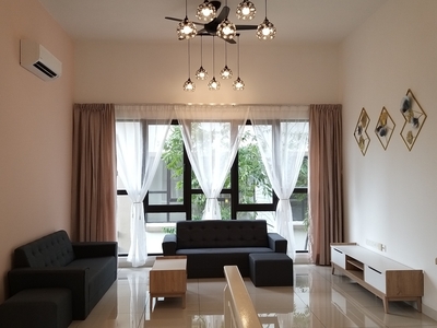 Super Nice Fully Furnished 3 Storey Corner Townhouse 16 Sierra Puchong for rent