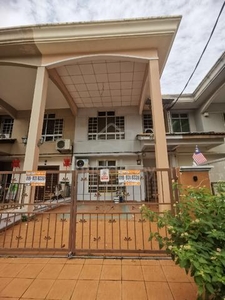 Taman Cheng Bestari 2storey terrace house For Rent