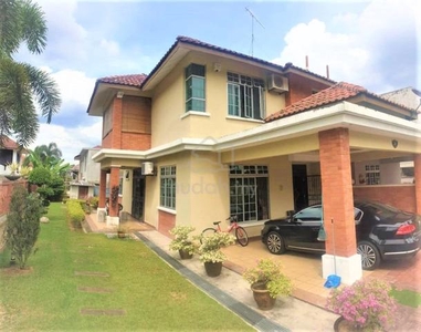 Taman Pelangi Indah Double Storey Semi -D House For Sale